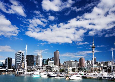 City on New Zealand's North Island, nicknamed The City of Sails .